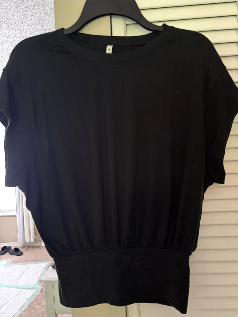 HALARA Black Short Sleeve Cinched Waist Top